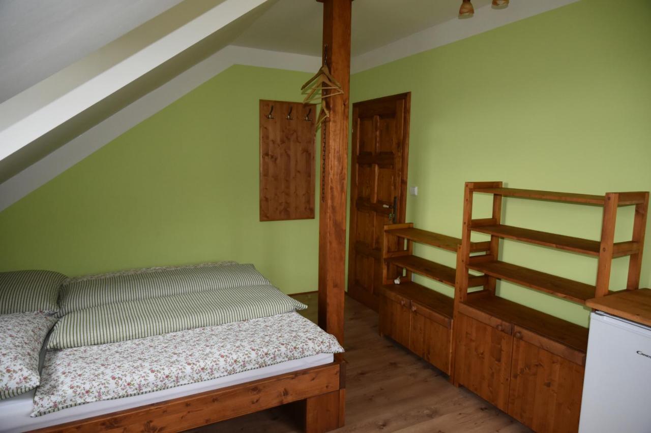 Chalupa Tomiva Apartment Jesenik Bagian luar foto