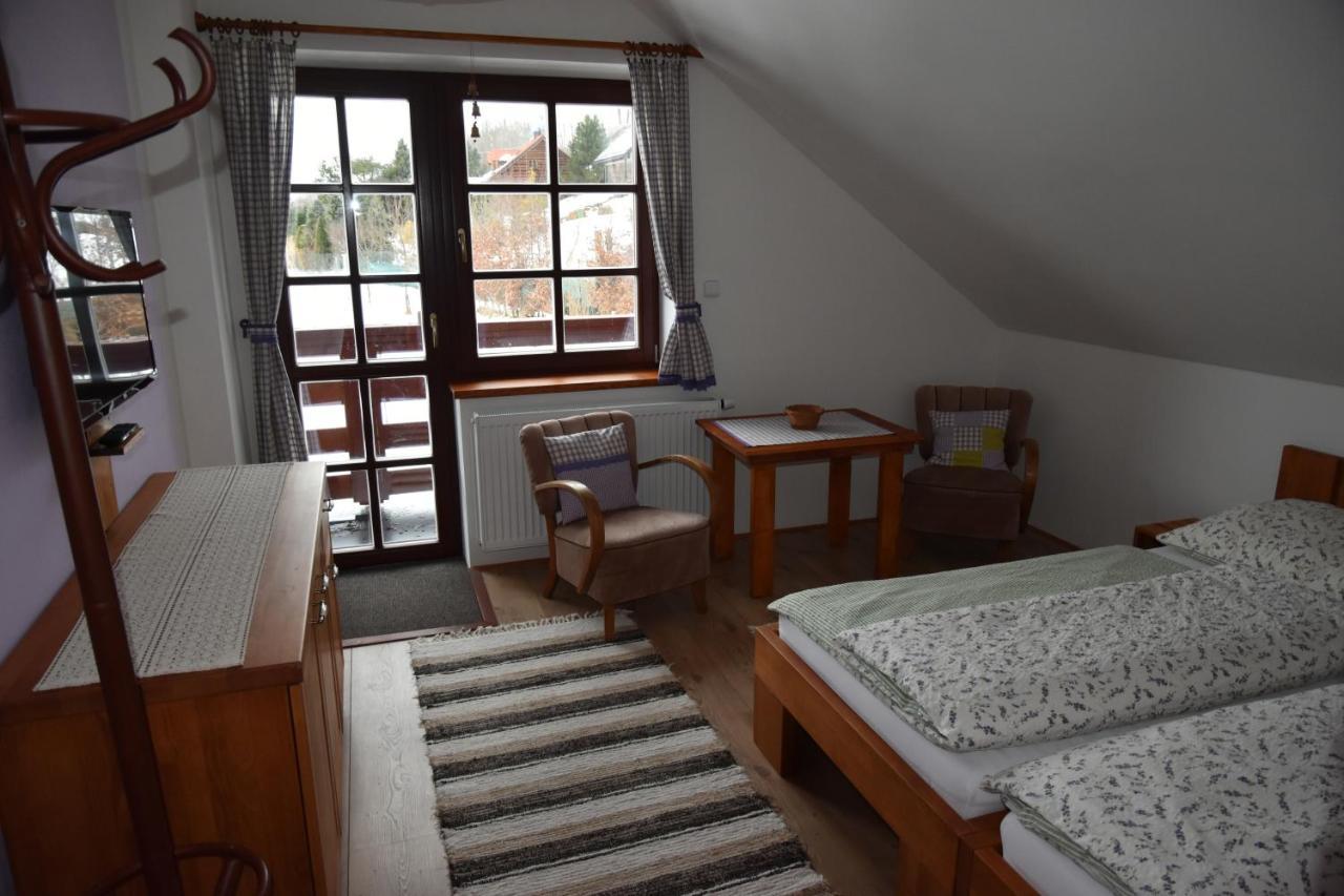 Chalupa Tomiva Apartment Jesenik Bagian luar foto